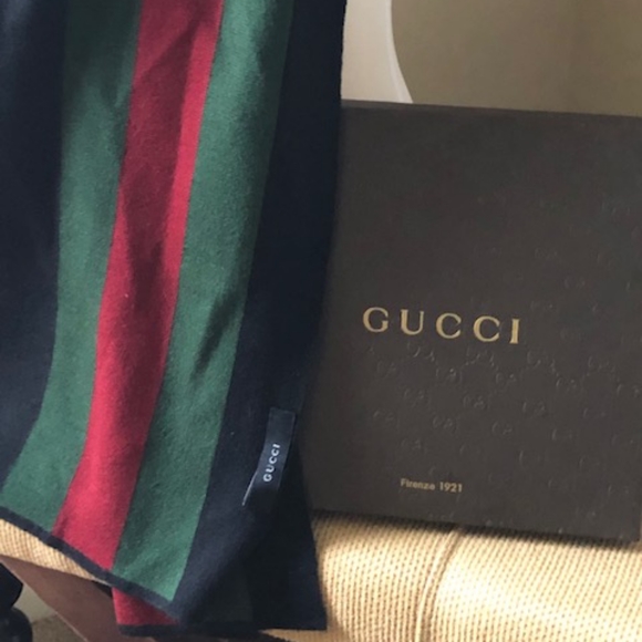 Gucci Accessories - 🔥Gucci Scarf🔥
